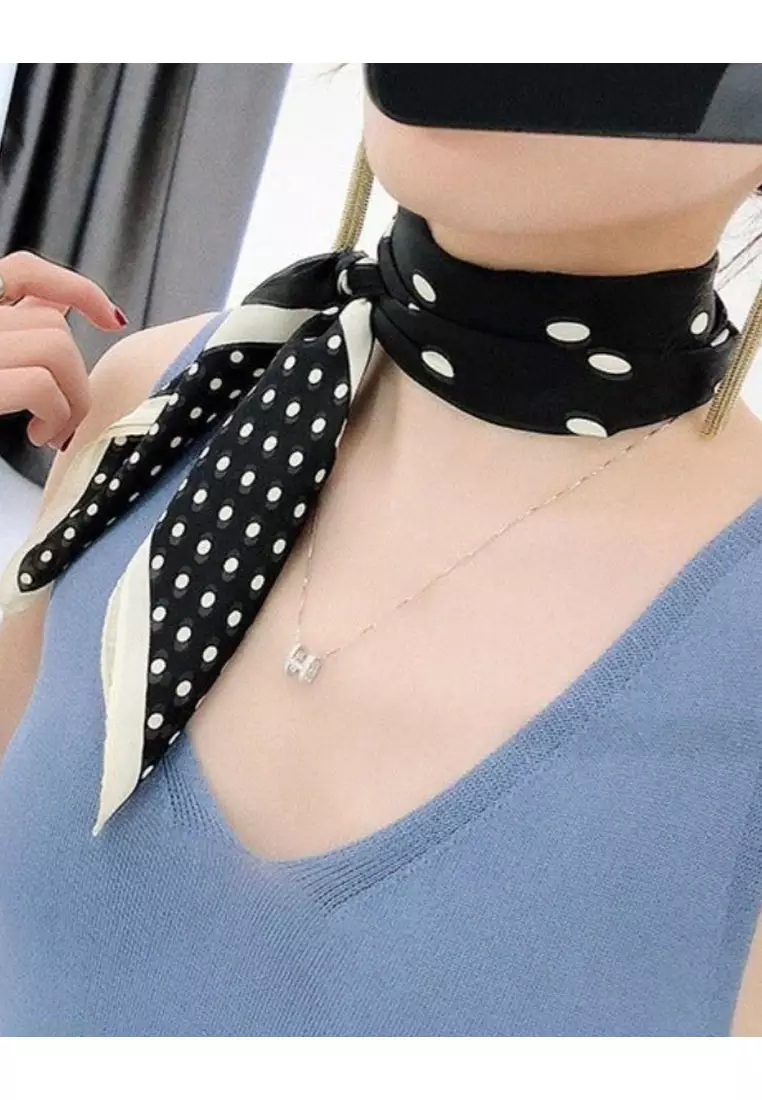 Aksesoris Scarf Polka Dot Print Motif Silky Square Satin Scarf Segi Empat Ukuran Kecil Black & White