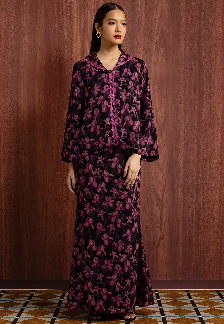 AUDREY LOOSE KEBAYA SET
