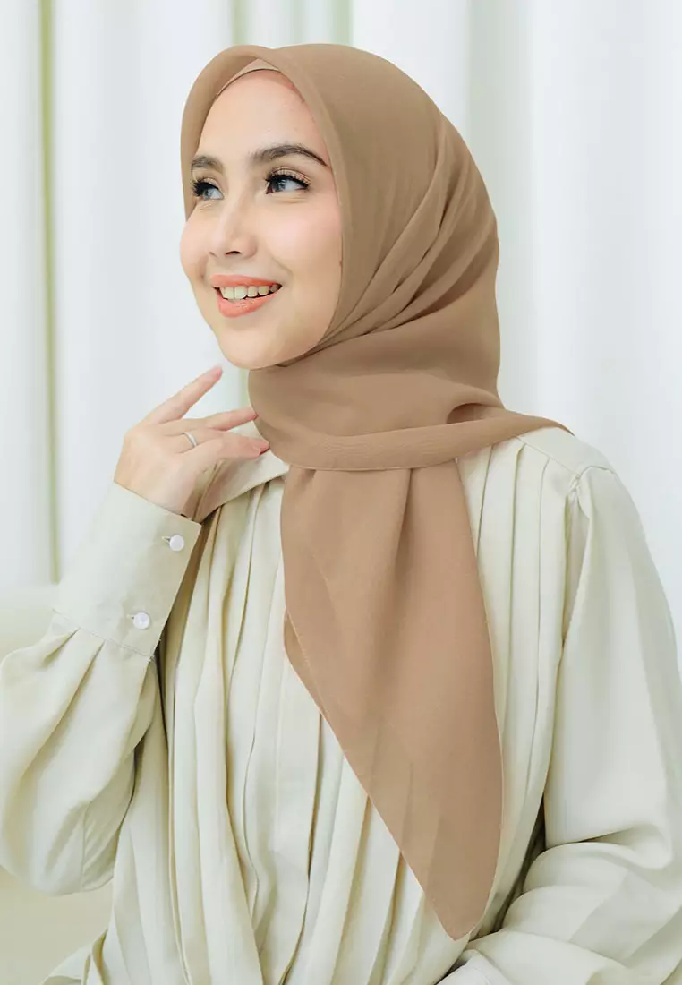 Polly Cotton (Hijab Segiempat Bella Square) Tortila