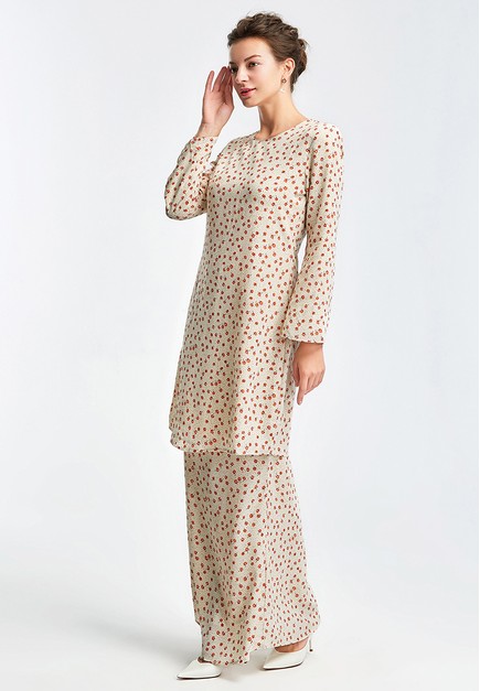 Buy Era Maya Ditsy Floral Baju Kurung Chiffon In Beige Online Zalora Malaysia
