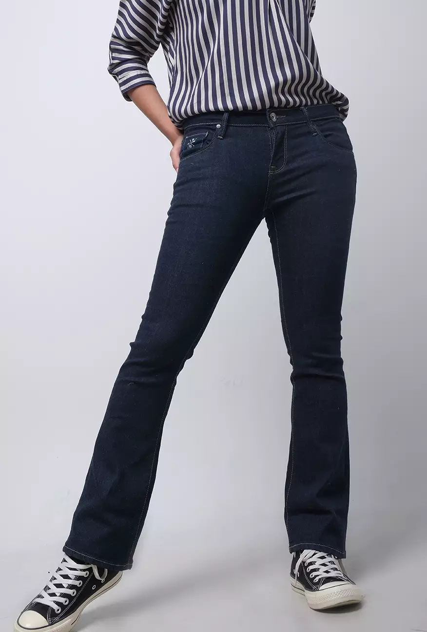 Celana Jeans Wanita Bootcut I1 Series Dark Blue