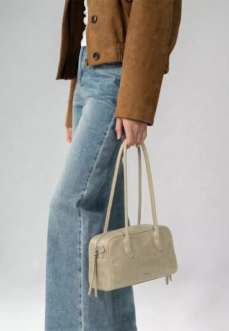 TONA Pocket East West Boston Bag - Distressed Milkshake Latte