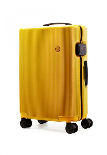 24 inch luggage in cm