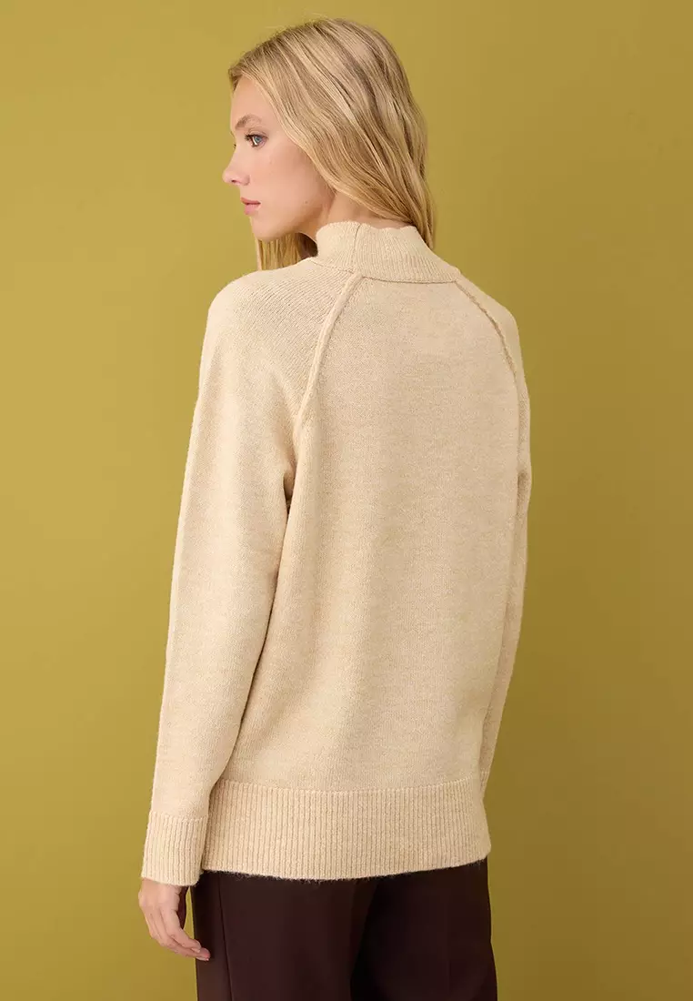 Beige Soft Textured Wide Pattern Knitwear Sweater Twoaw26Kz00191