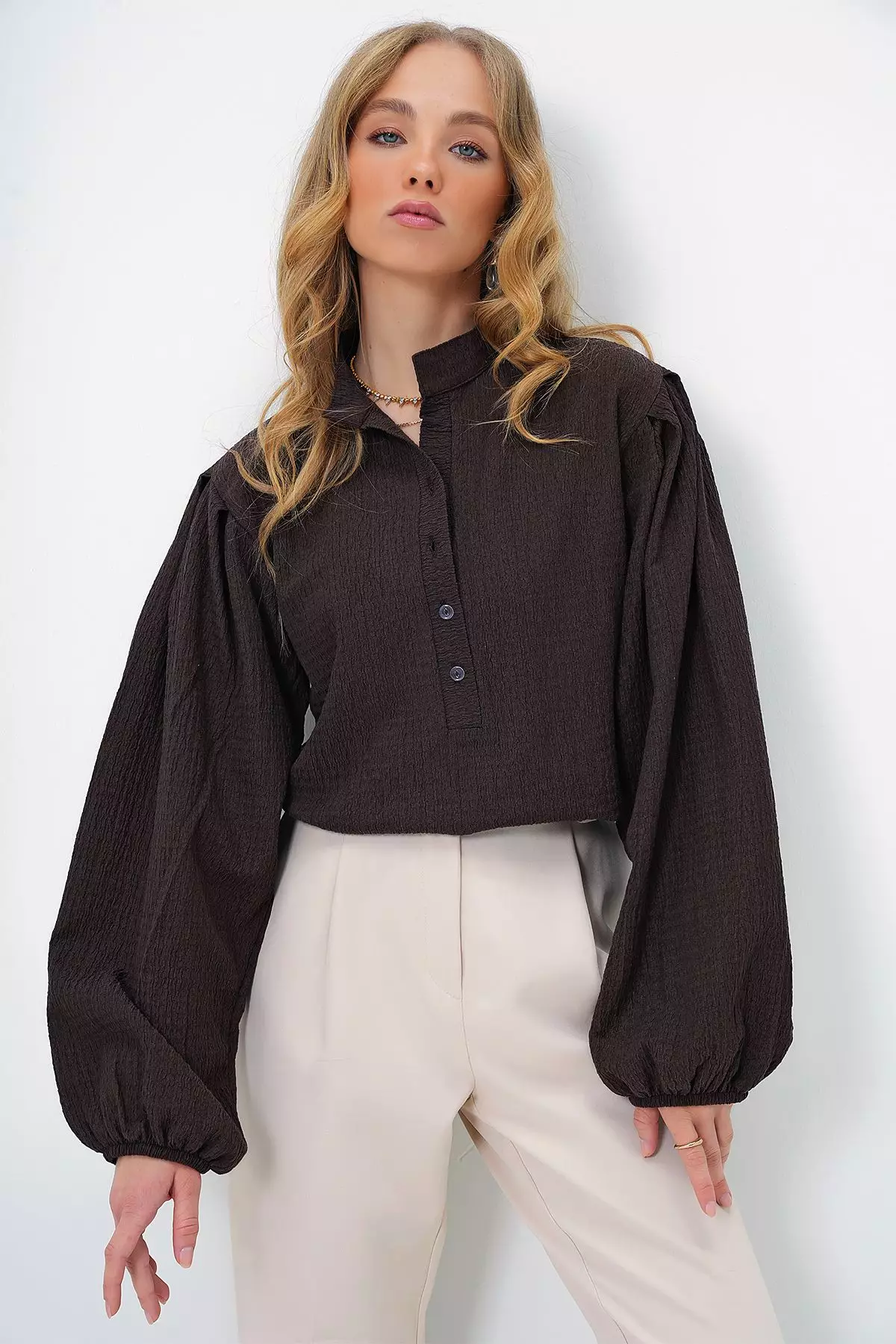 Women's Brown Judge Collar Button Front Balloon Sleeve Textured Wrap Shirt Blouse