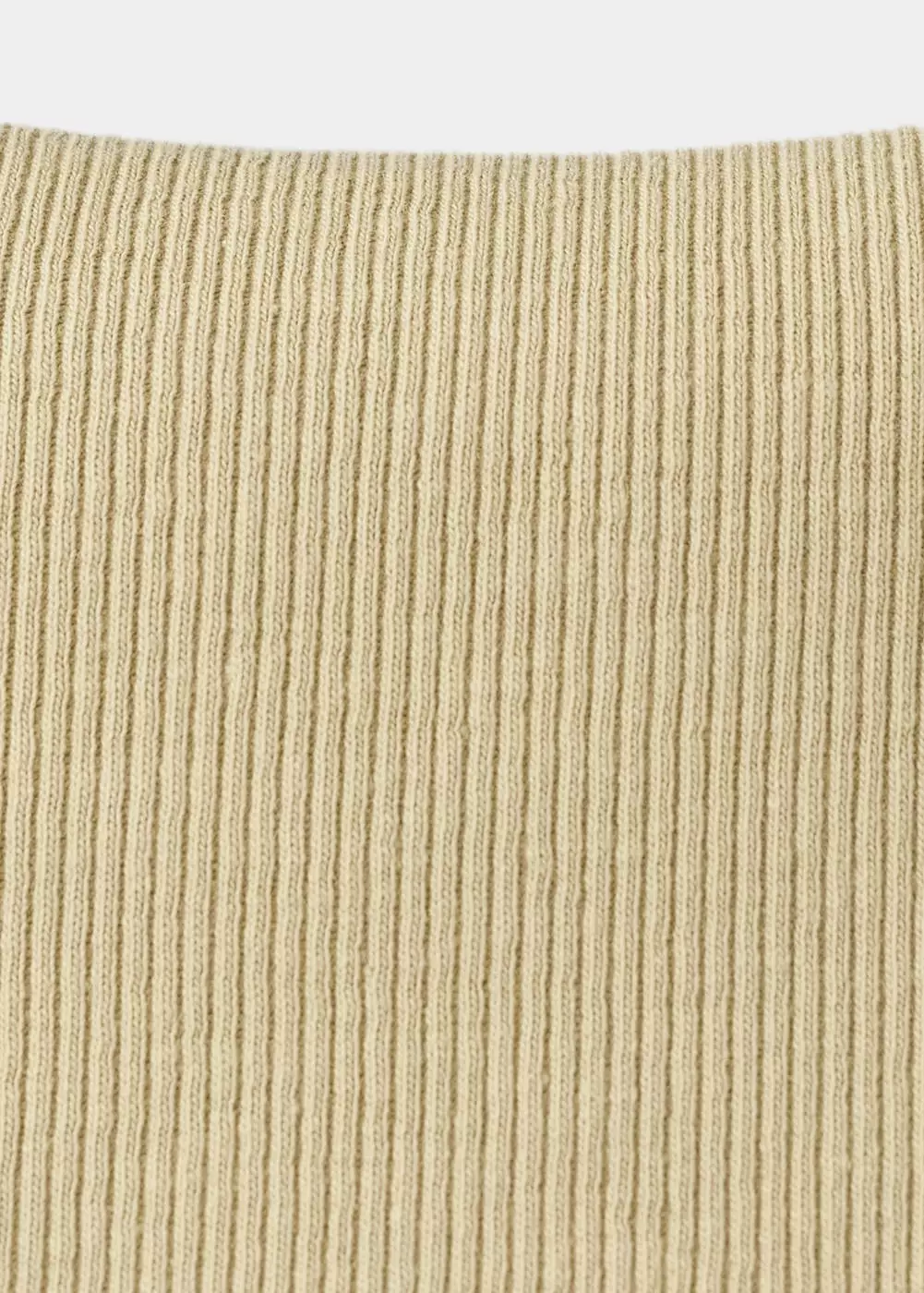 Gaun dengan bagian atas kontras