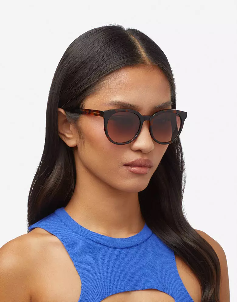 Resort Sunglasses For Men And Women. Unisex. Official Product Designed In Spain