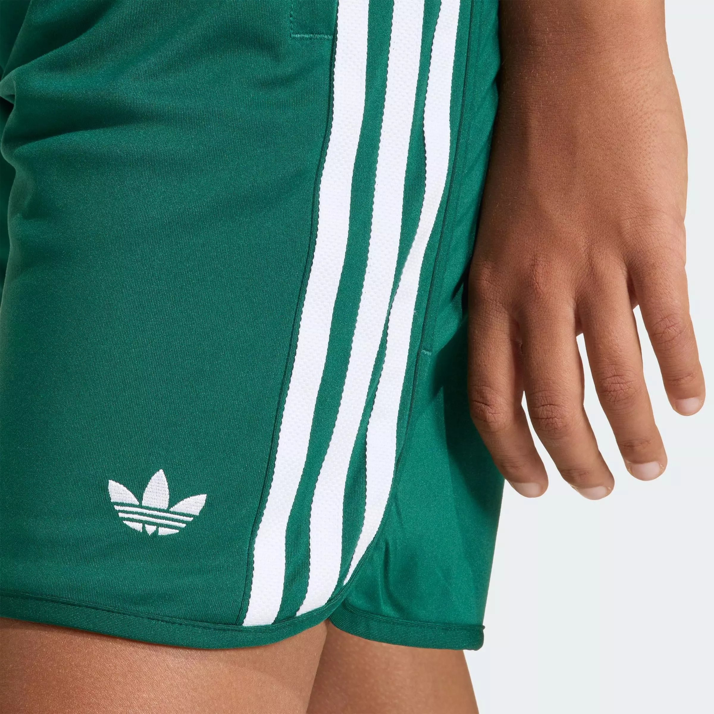 Lifestyle DISNEY SHORTS Unisex Green KC8445