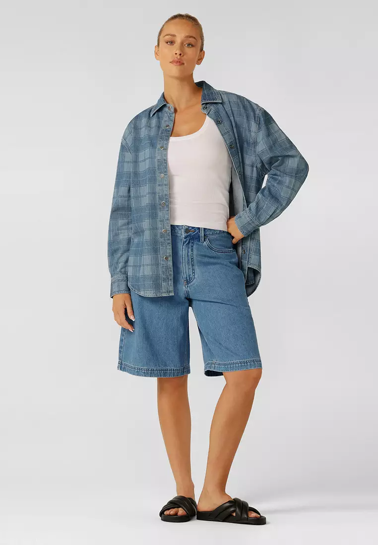 Off Duty Vintage Wash Denim Shorts