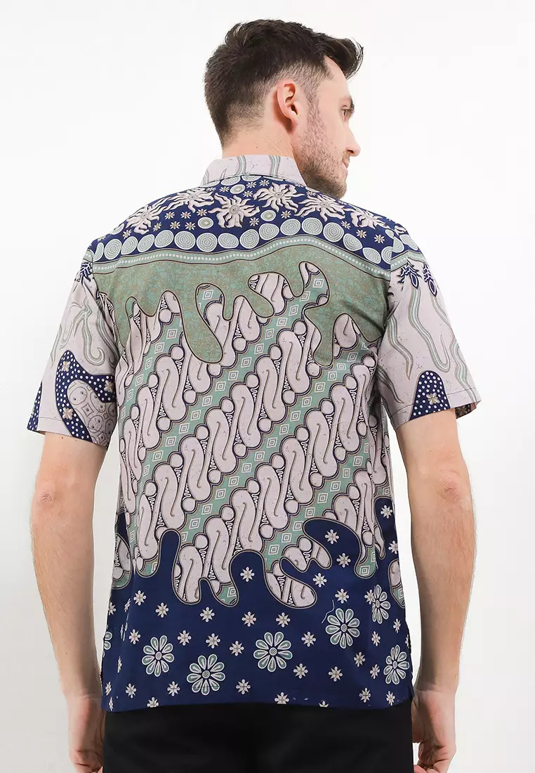 Clara Kemeja Batik Premium Pria Casual Modern Lengan Pendek