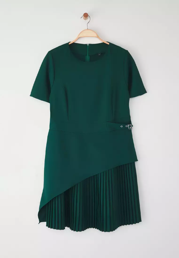 Buy Trendyol Emerald Green Short Sleeve Mini Woven Plus Size Dress  Tbbss25Ah00065 Online | ZALORA Malaysia