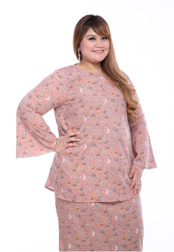 Buy Kurung Edwina in Pink from LoveLily in Pink at Zalora