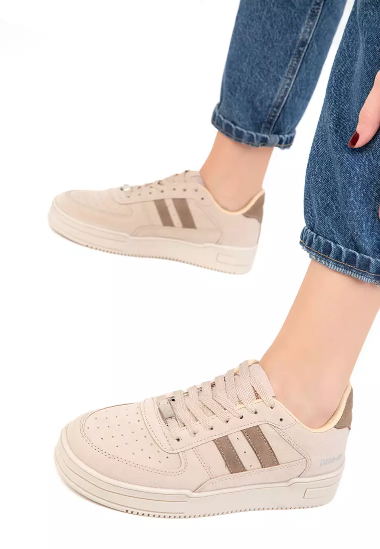 Round Toe Sneakers
