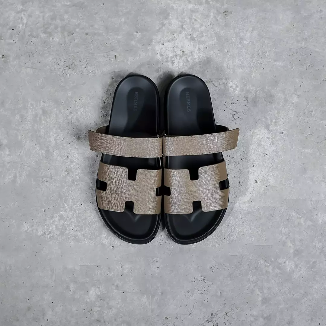 Sandal HERMES CHYPRE EPSOM ETOUPE BLACK 100% ORIGINAL