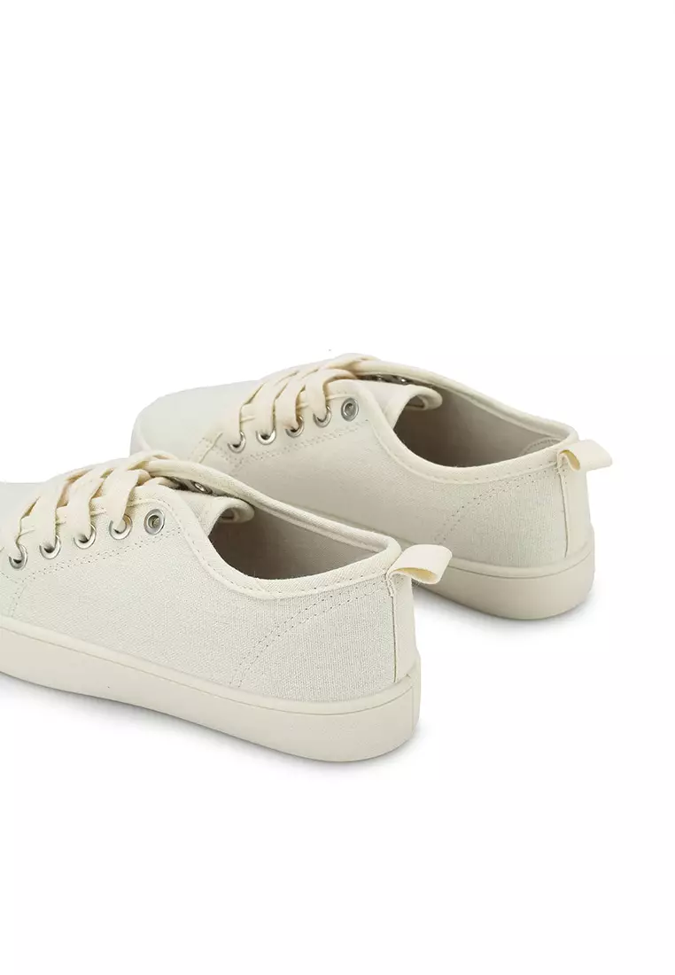White lace clearance up plimsolls