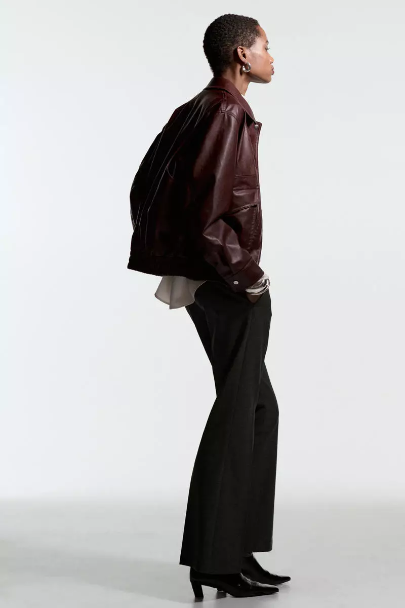 Flared tailored trousers