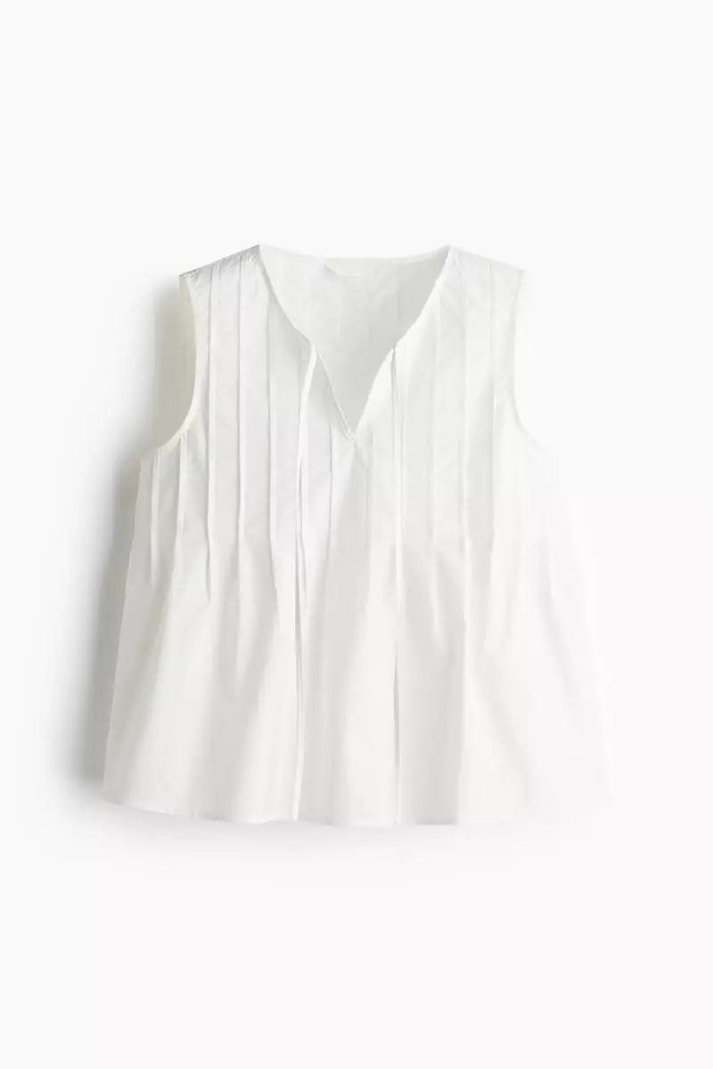 Pintucked cotton top