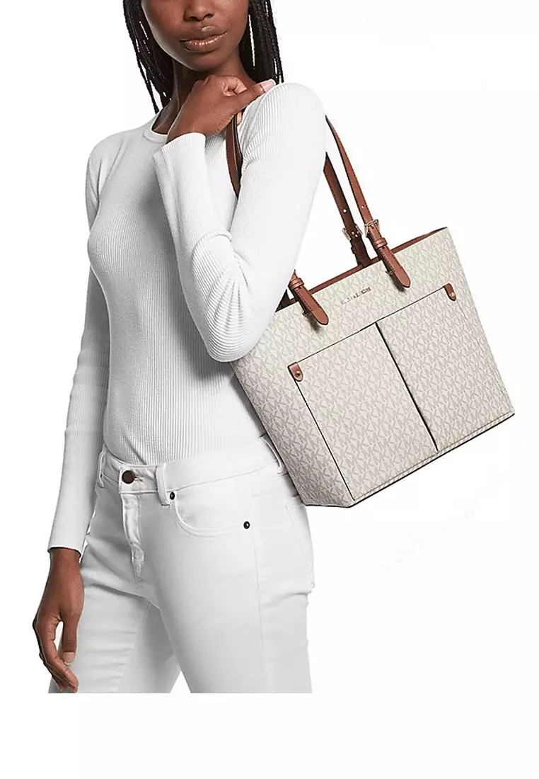 Jet Set Medium Logo Pocket Tote Bag