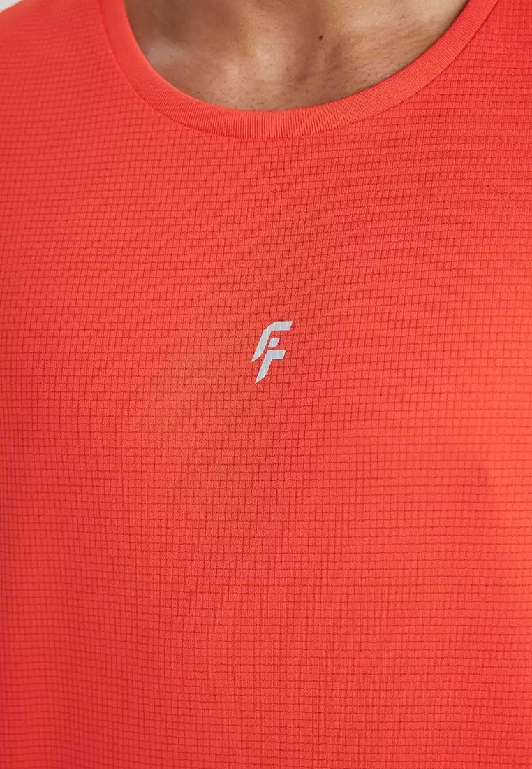 Slim Fit Printed Sports T-Shirt