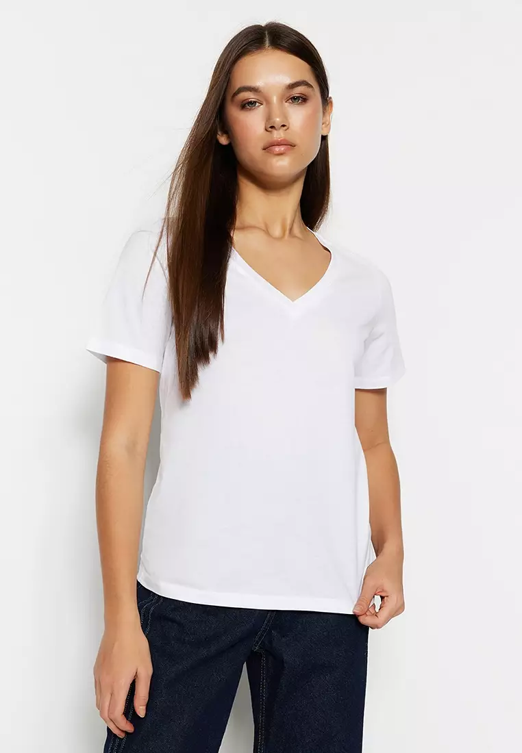 Plain v neck shop t shirts online