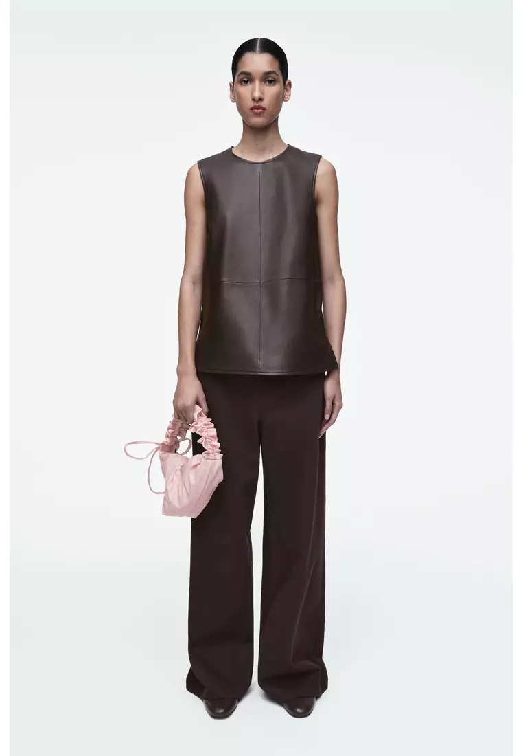 RUFFLE SHOULDER BAG