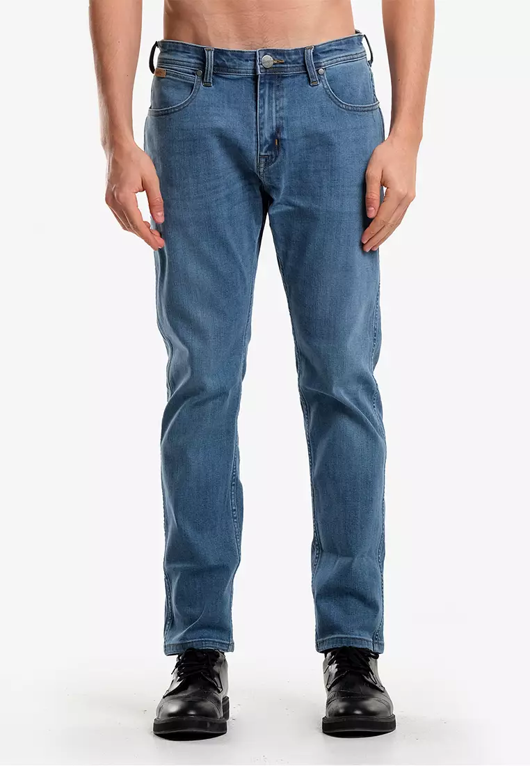 Buy Wrangler Wrangler Men's Denim Jeans Texas Tapered Fit 2024 Online ...