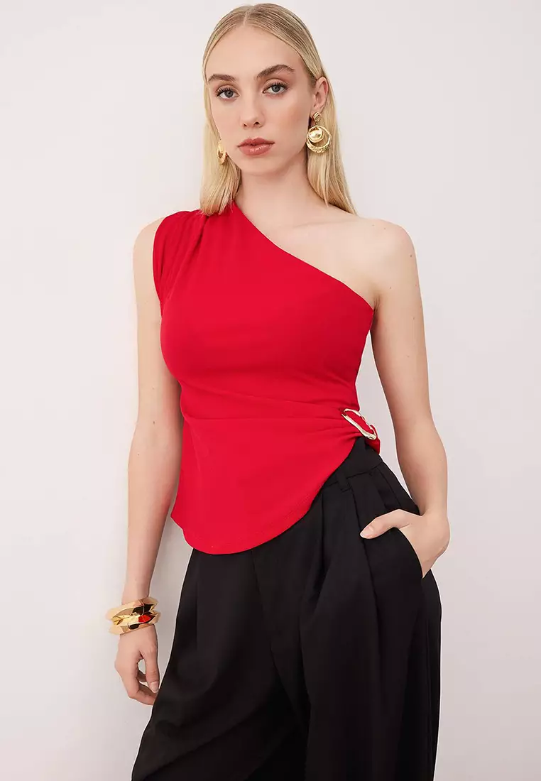 Red Plain Boat Neck Sleeveless Knitted Scuba Crepe Party Blouse