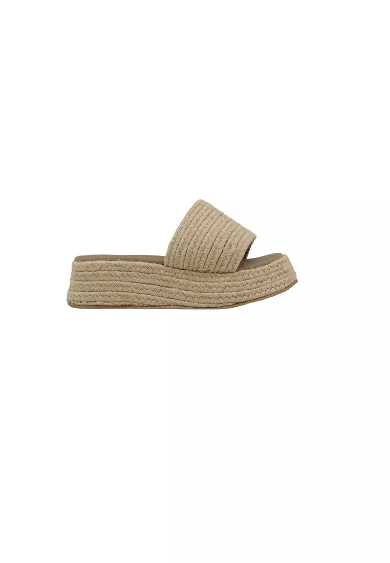 Discount on Lo'renza  shoes - SKU: Isa Wedge Sandals