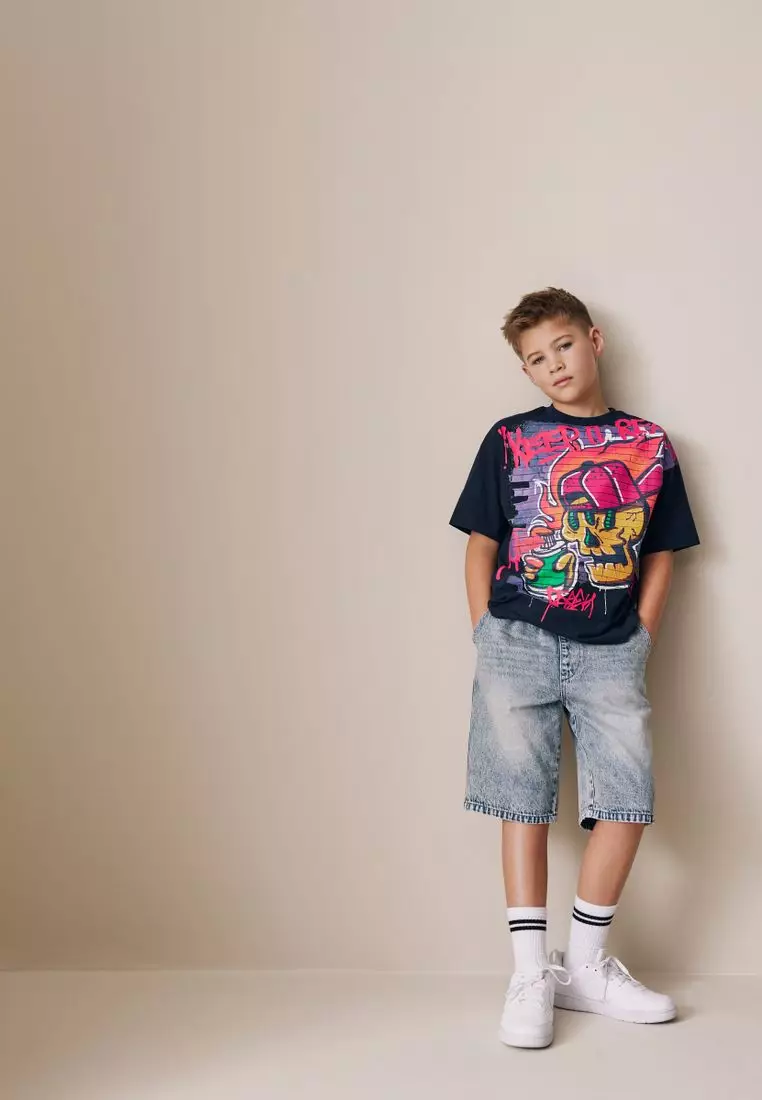 Relaxed Fit Short Sleeve Graphic T-Shirt