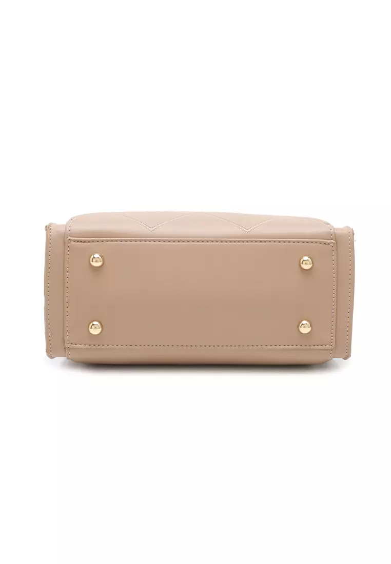 Women's Zig Zag Quilted Top Handle Bag / Crossbody Bag / Shoulder Bag (Tas Selempang Wanita / Tas Tangan Wanita / Tas Bahu Wanita) - Krem