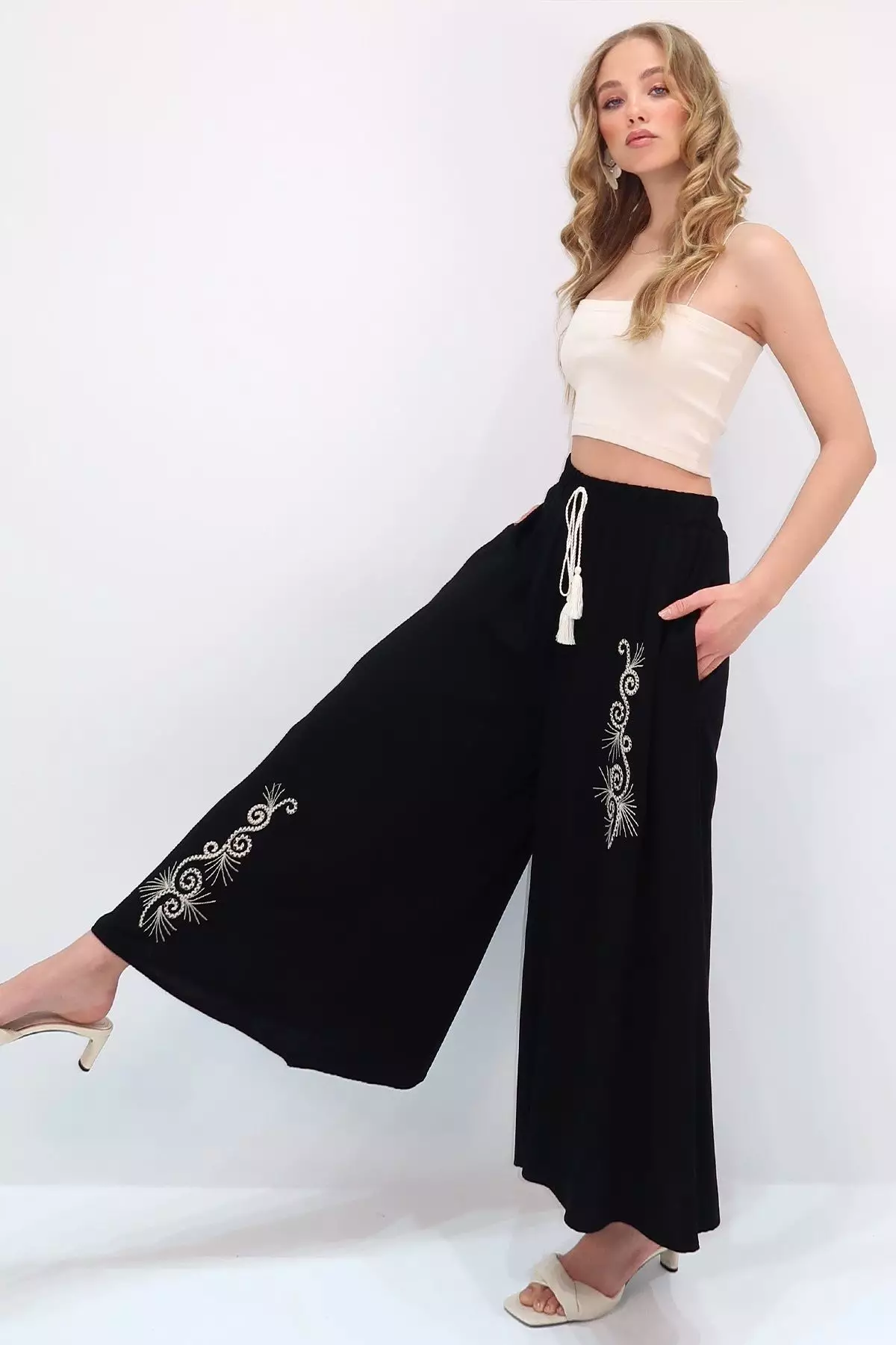 Women's Black-Stone Ethnic Embroidered Tie Detailed Woven Viscose Palazzo Trousers
