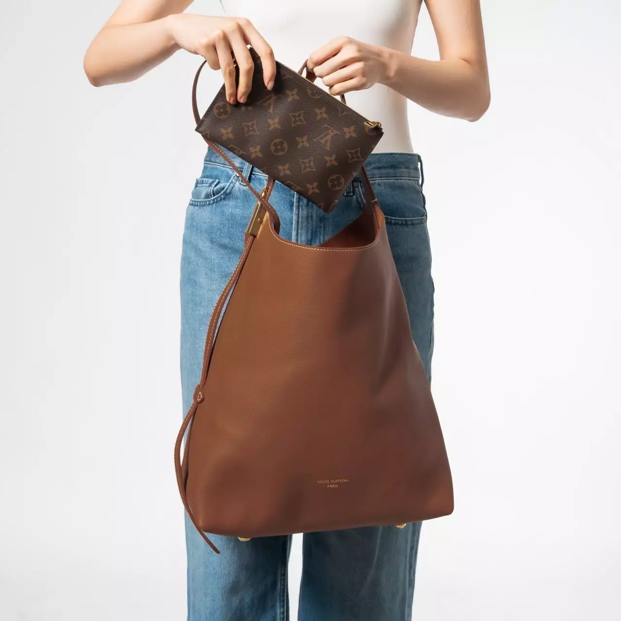 Low Key Hobo MM Cognac