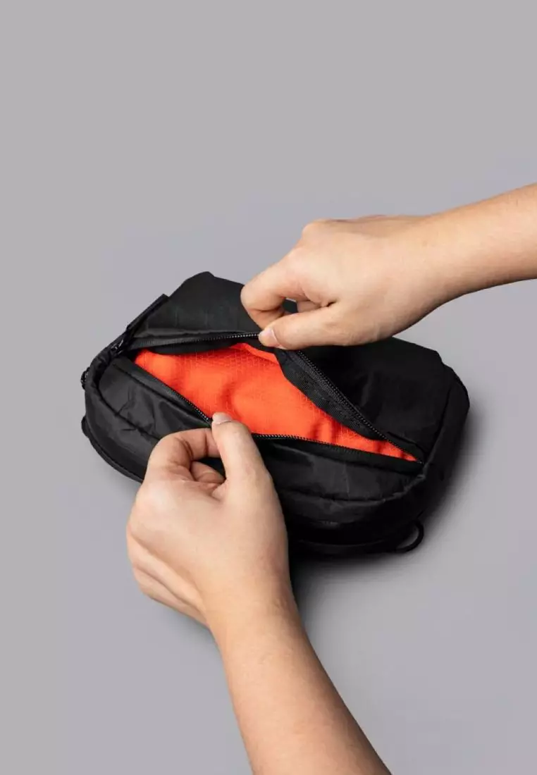 ALPAKA Flight Sling 1L X-Pac VX07 Ripstop (Black)
