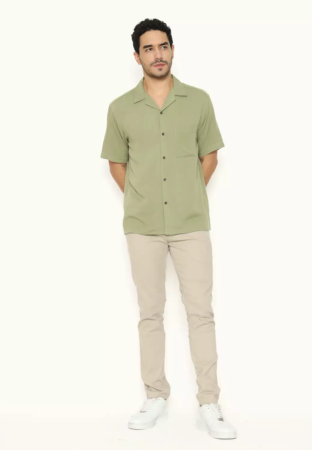 MAGINOT Kemeja Pria Basic Cuban Collar Rayon Pendek SAGE GREEN