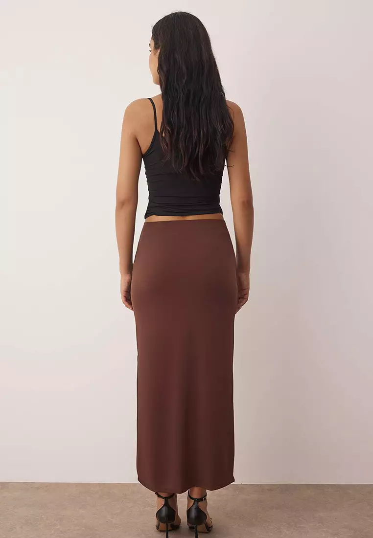 Brown Belt Detailed Slit Maxi Knitted Skirt Twoss25Et00215