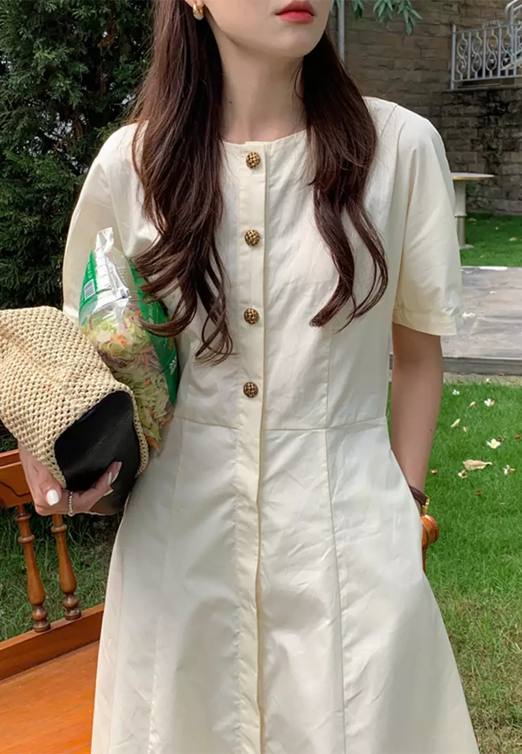 2025 French-inspired Vintage Chic Single-Breasted Dress CA061329KI