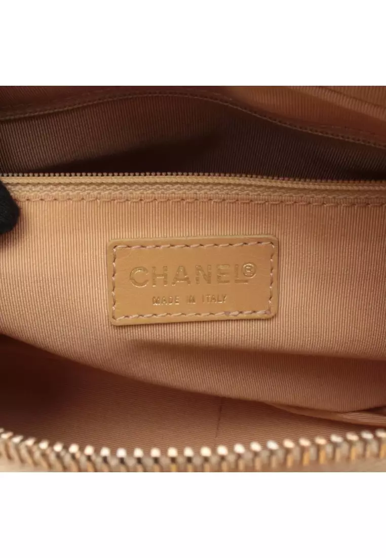Pre-Loved Chanel matelasse chain shoulder bag lambskin beige gold hardware