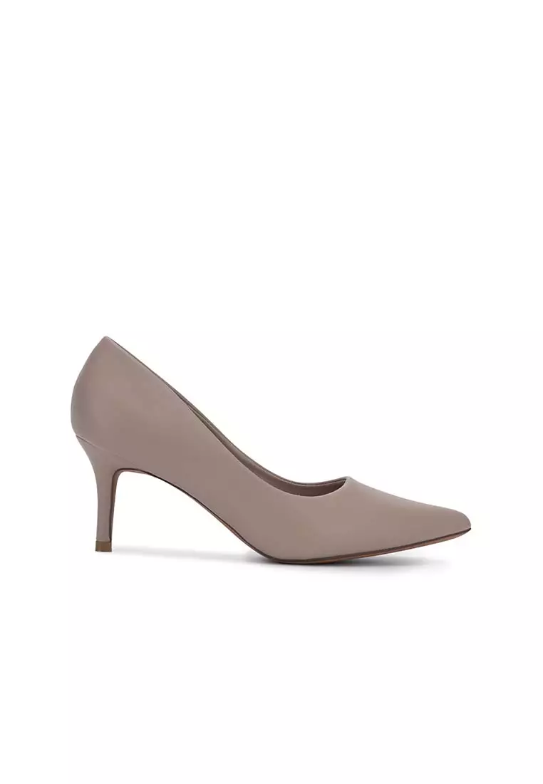 Discount on Nose  shoes - SKU: Pointy Toe Heel Pump