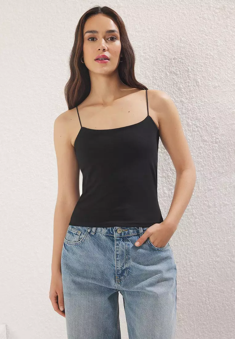 Black-Black-White 3-Pack Strappy Square Neck Flexible Knitted Undershirt TWOSS24AL00054