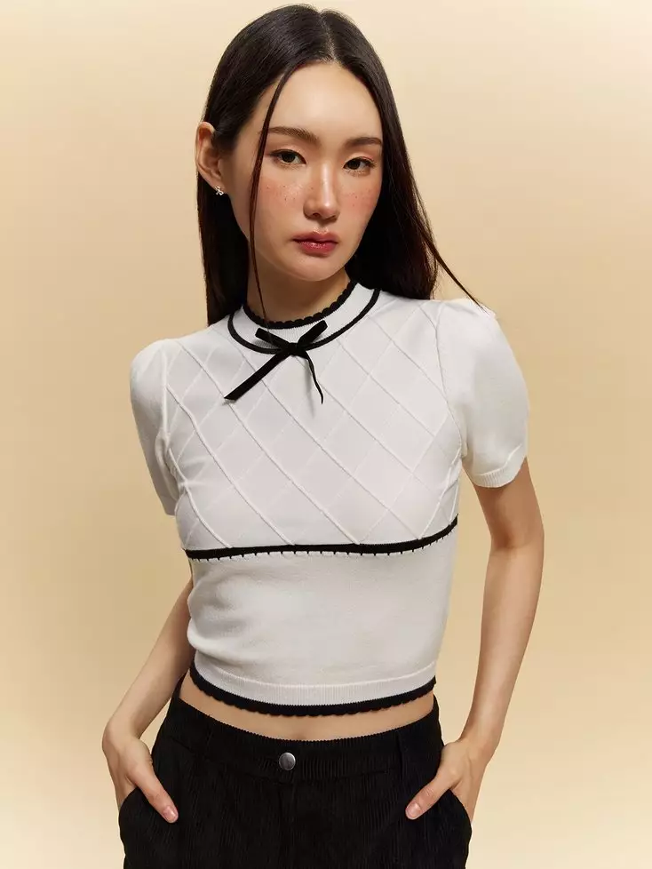 Contrast Trim Argyle Pattern Knitted Crop Top with Bow Detail -