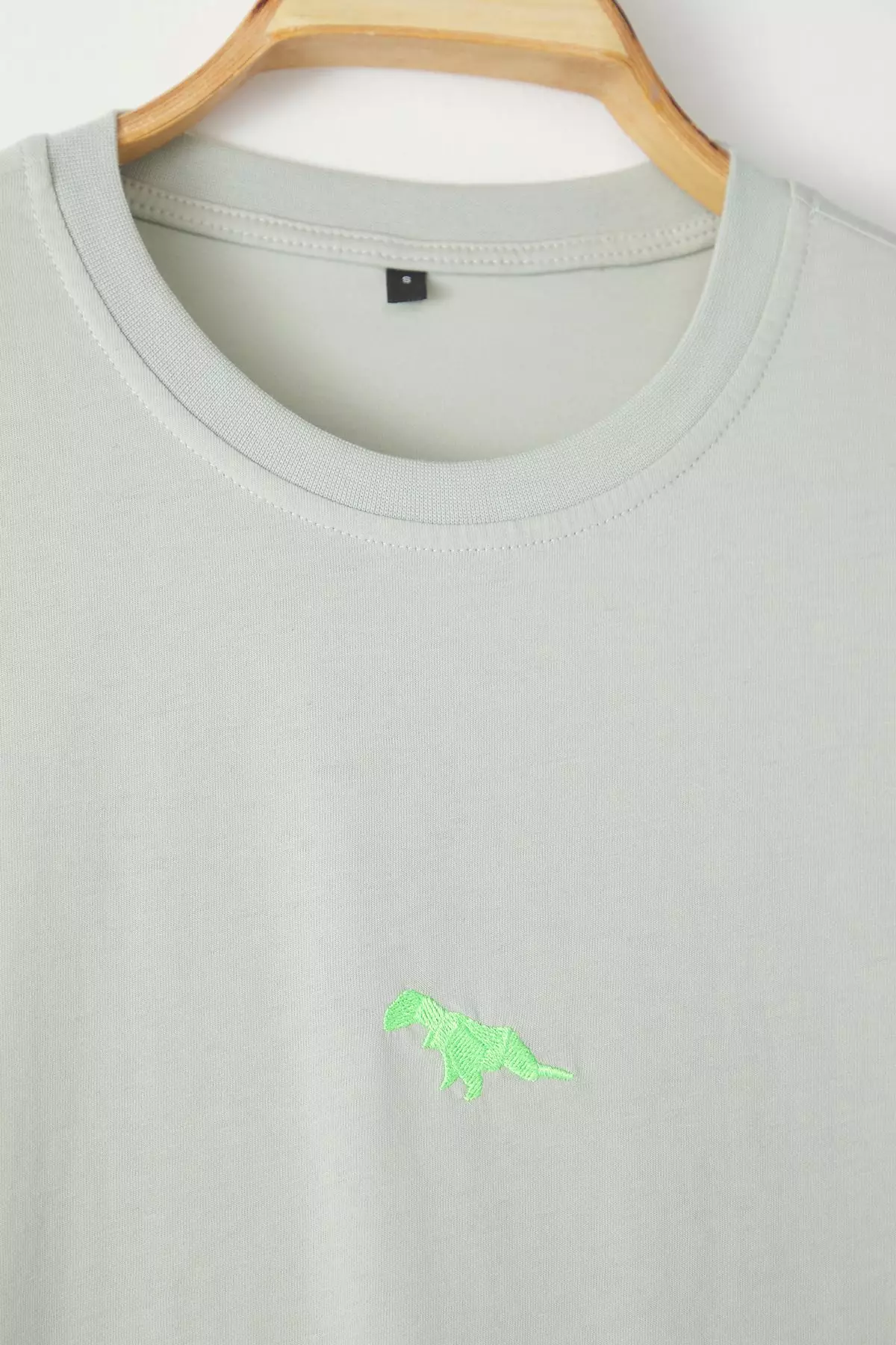 Wide Cut Short Sleeve Dinosaur Embroidered T-Shirt