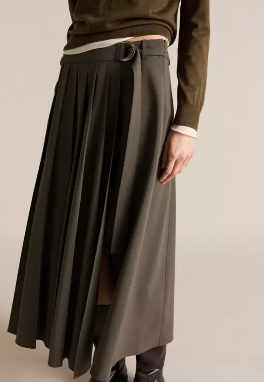 Pleated Skirt With Belt