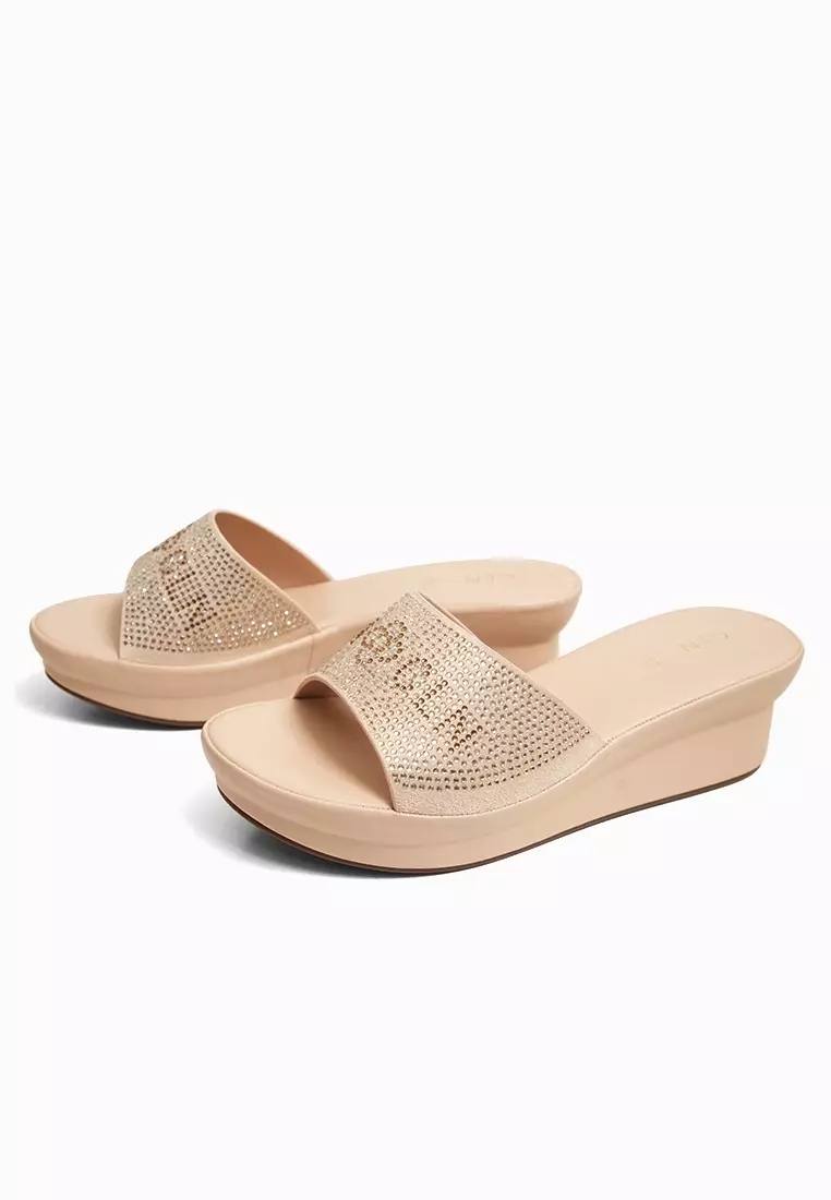Millard Wedge Sandals