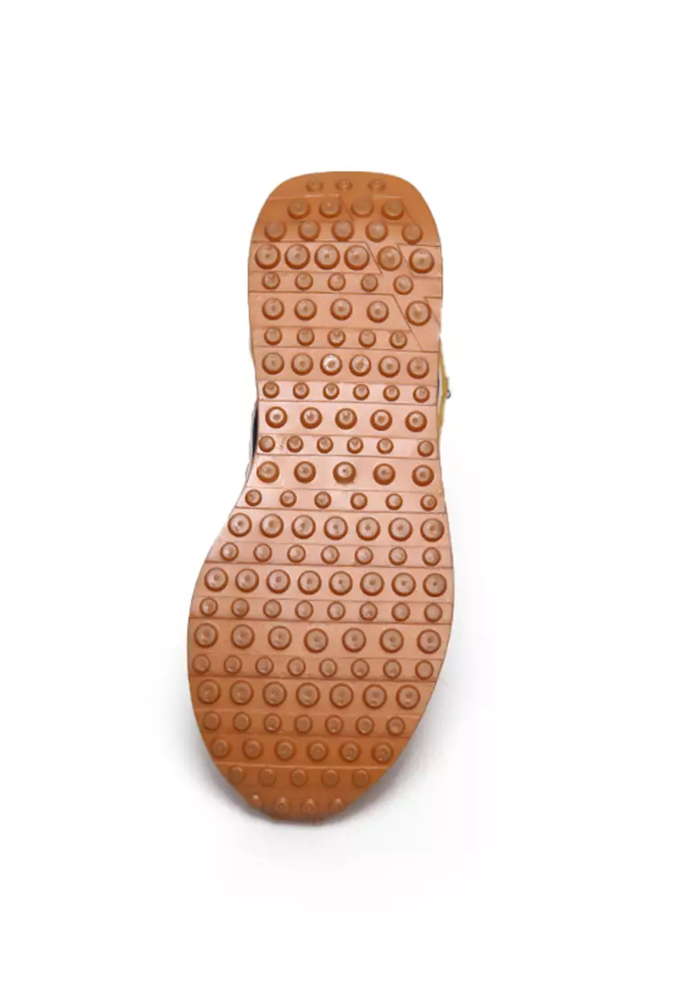 Sepatu Pria Olahraga QN223