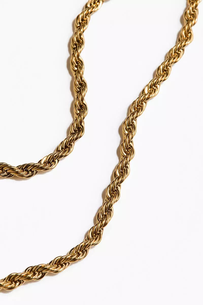 Waterproof twisted necklace
