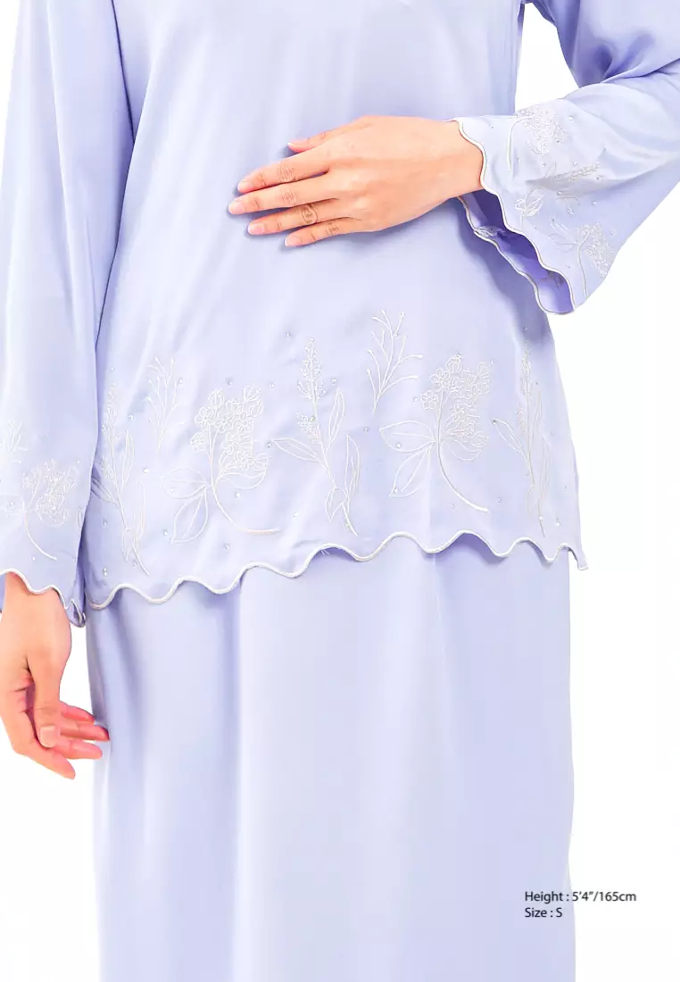 Gene Martino -Dea Molek Kurung Modern 8164