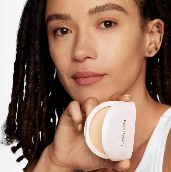 Rare Beauty True To Myself Tinted Pressed Finishing Powder - Ivory