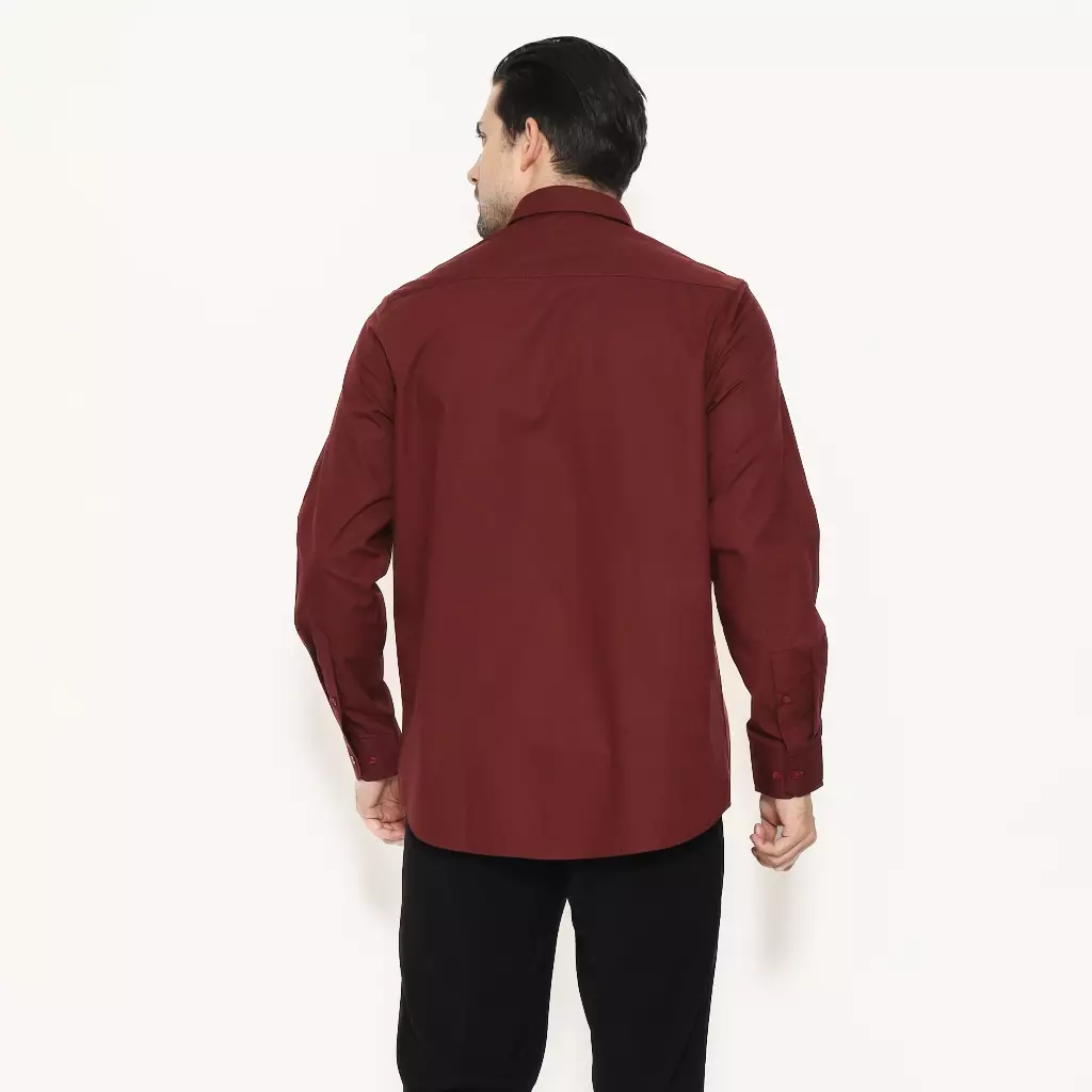 Lawell Kemeja Pria Lengan Panjang – DESMOND | Maroon | Regular Fit | Polyester Cotton Premium | Tekstur Tenun Halus Elegan