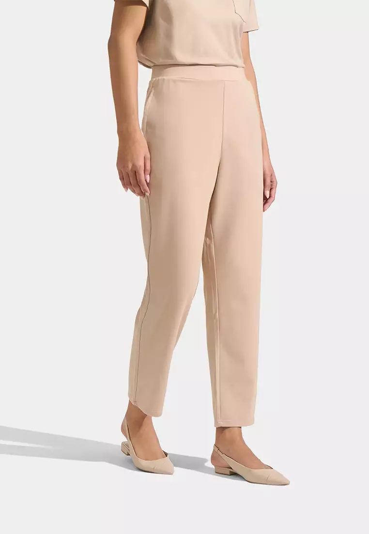 Cozy: Knitted Pull Up Tapered Trousers