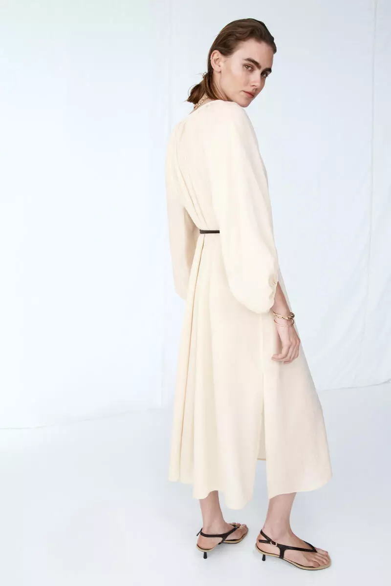 Oversized tie-belt dress